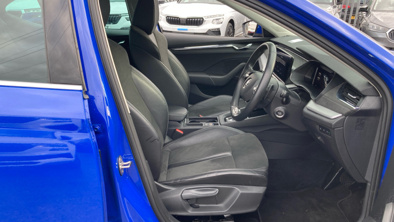 Skoda Octavia 1.4 TSI iV SE L DSG 5dr Hatchback